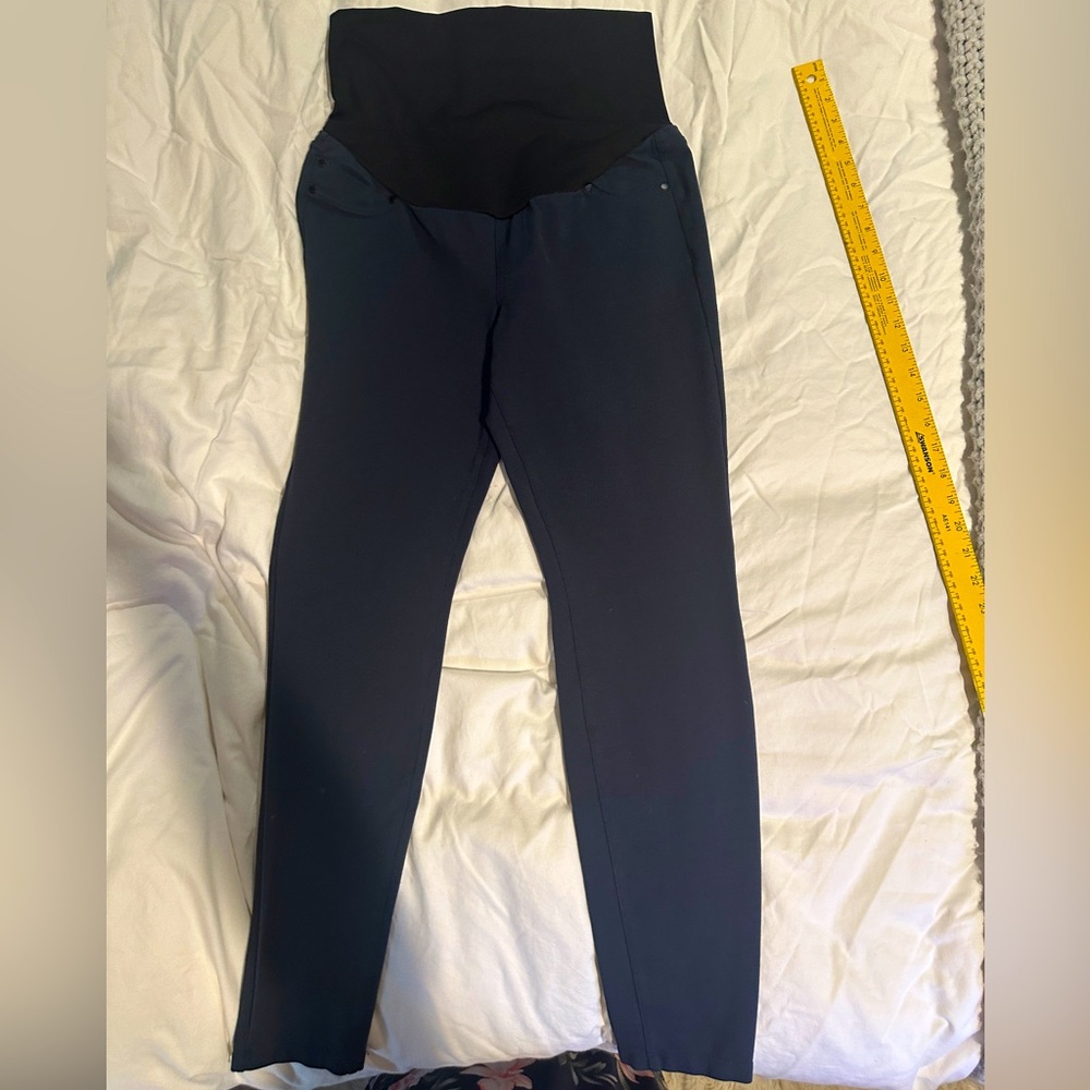 Liverpool maternity, The legging.